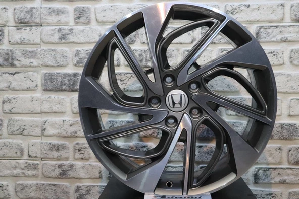 Kormetal 18 inç 5*114.3 ET50 Füme Jant Takımı (J-1818)