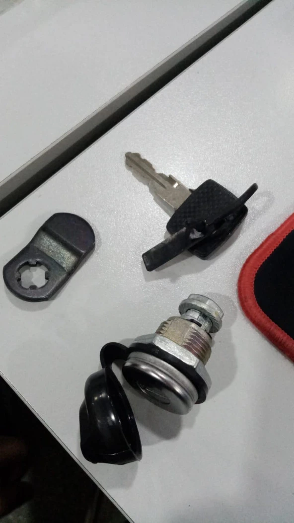 KLAPE KİLİDİ OTOKAR SULTAN 13C02-57098-AA ürün görseli 1