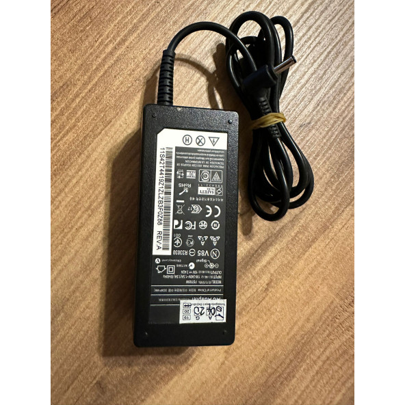 Asus FST65W  19v 3.42a Notebook Adaptör - 4