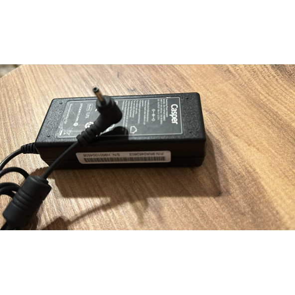 CASPER fsp045-rbbn3 19V 2.37A Notebook Adaptör ürün görseli 1