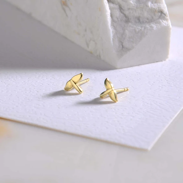 14 Ayar Altın Balık Kuyruğu Küpe 1,07 gr