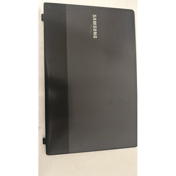 Samsung NP305E5A-S03TR LCD ARKA KAPAK BACK COVER