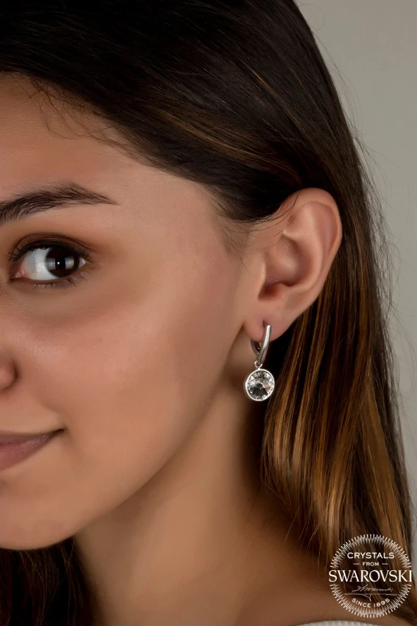 Swarovski Crystal Kadın Beyaz Sallantılı Gümüş Küpe