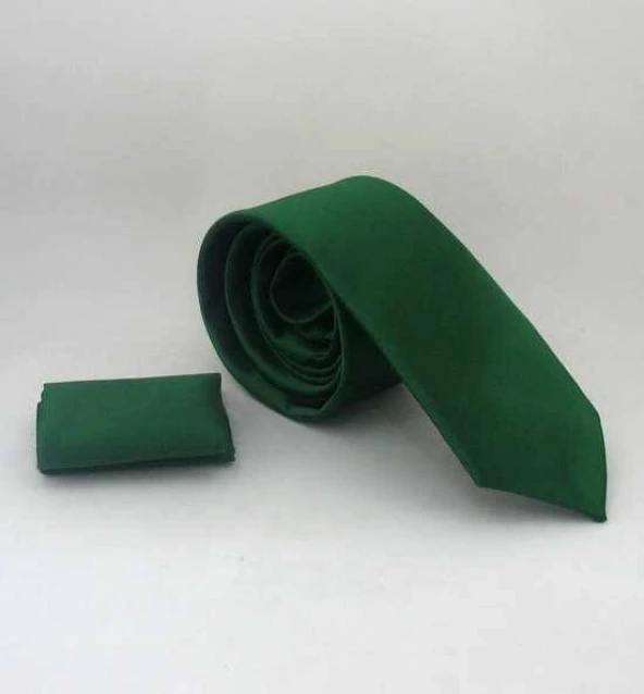 Zümrüt Yeşil Slim Fit (ince) Düz Renk Mendilli Saten Kravat - SS-28 ürün görseli