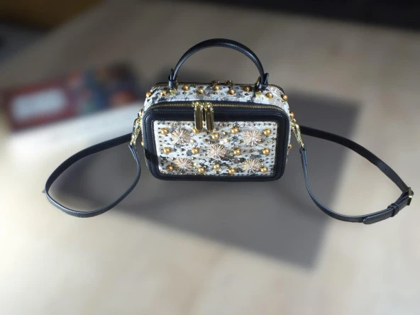 İthal Gold Aksesuarlı Özel Tasarım Çanta - 3