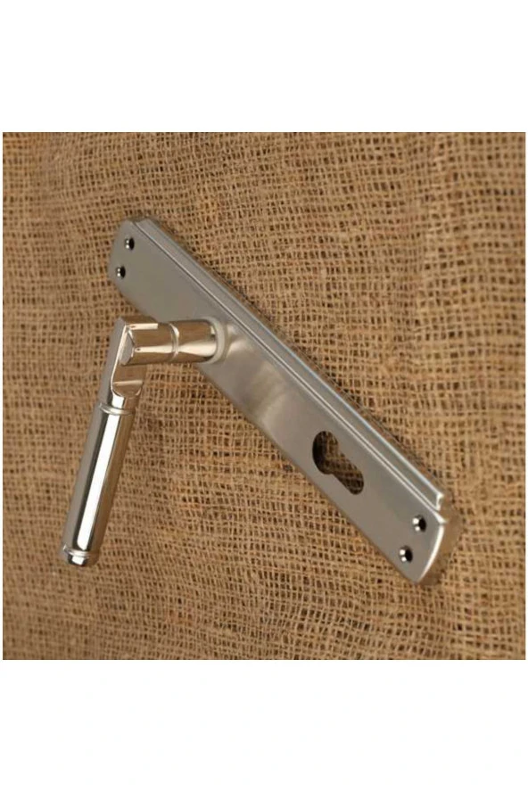 Can Aynalı Nikel Saten Yale Çelik Kapı Kolu Sağ Basar Tek Yön - Resim 4