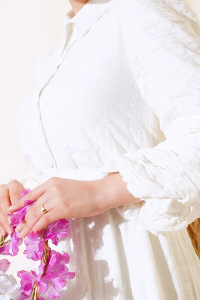 Patlı Kabartma Desenli Elbise Ekru - Resim 4