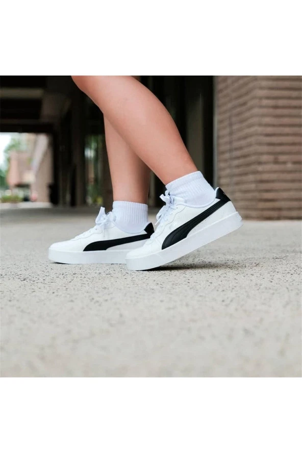 Puma Skye Clean - Kadın Deri Beyaz-Siyah Spor Ayakkabı - 380147 04