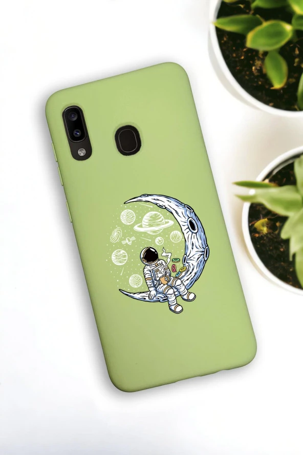 Samsung Galaxy A20 Uyumlu Keyifli Astronot Desenli Premium Silikonlu Lansman Telefon Kılıfı
