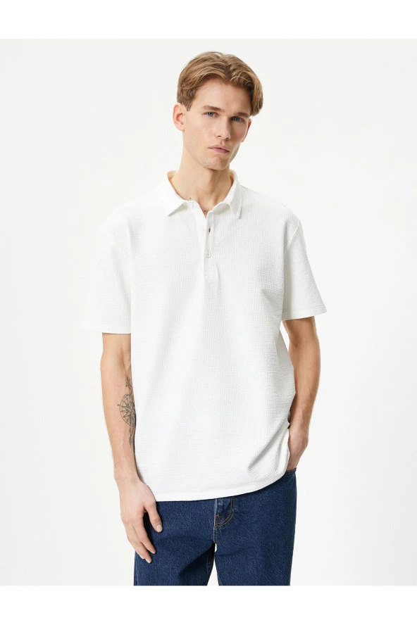 Polo Yaka Tişört Jakarlı Dokulu Düğmeli Kısa Kollu - Resim 3