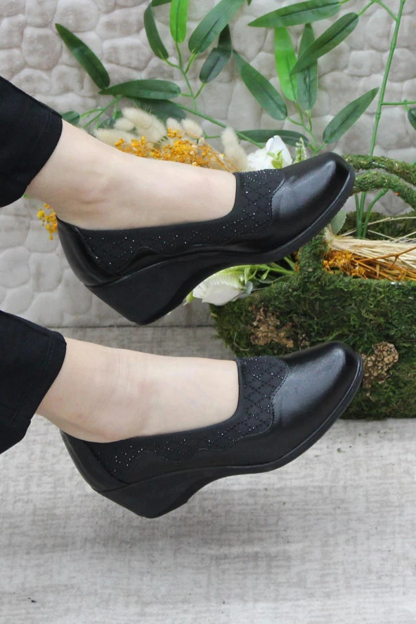 Fort Nfx 42011 Siyah Hafif Rahat Dolgu Taban Şık Kadın Günlük Ayakkabı - Resim 5