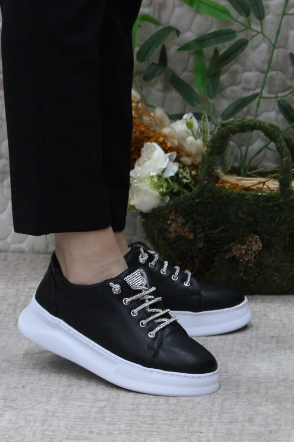 Fort Gnd 32604 Siyah Beyaz Comfort Hafif Rahat Günlük Kadın Ayakkabı ürün görseli