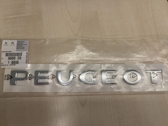 Peugeot Partner tepee, PEUGEOT Yazı Çift Bagaj OEM (8666.09)