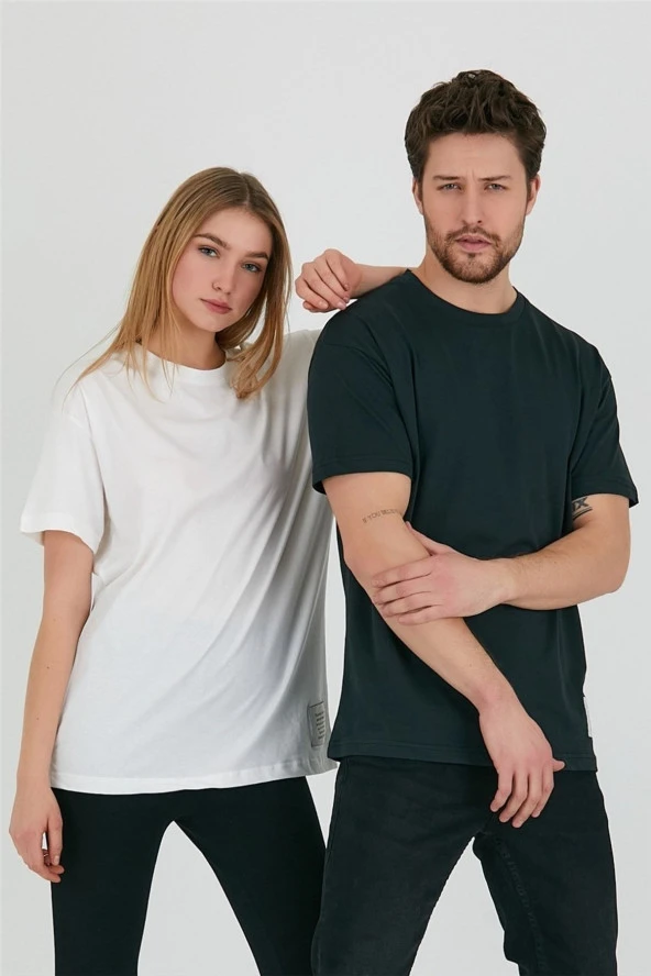 Beyaz Unisex Relaxed Fit Tshirt