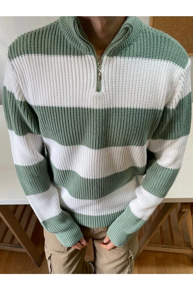 Erkek Fermuarlı Çizgili Desenli Triko Kazak