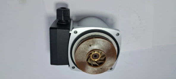 TOTALİNE GRUNDFOSS TİPİ SİRKÜLASYON POMPASI GPS 15/50 82 W