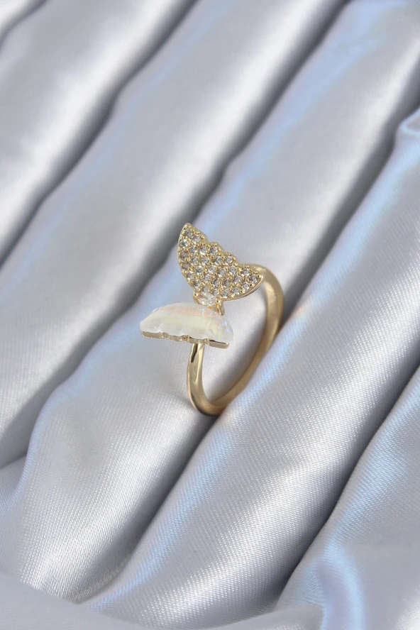 Gold Renk Zirkon Taş Detay Pirinç Kadın Yüzük ürün görseli