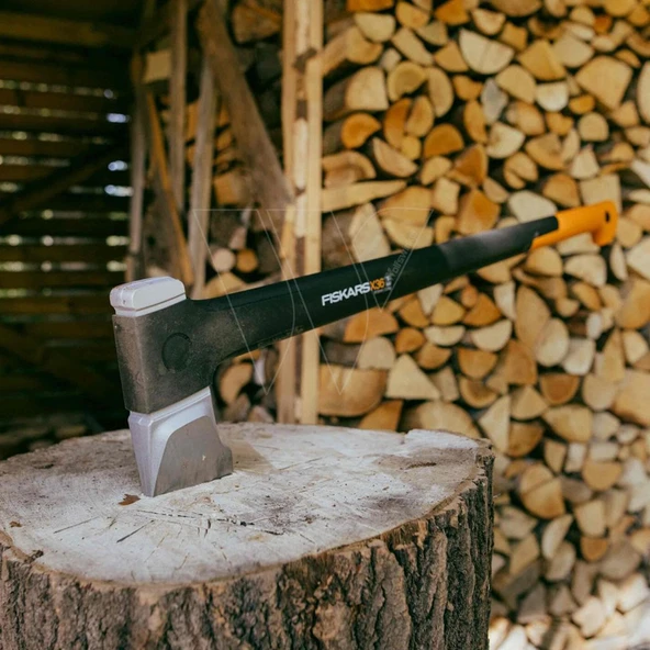 Fiskars X36 L Büyük Yarma Baltası - 4