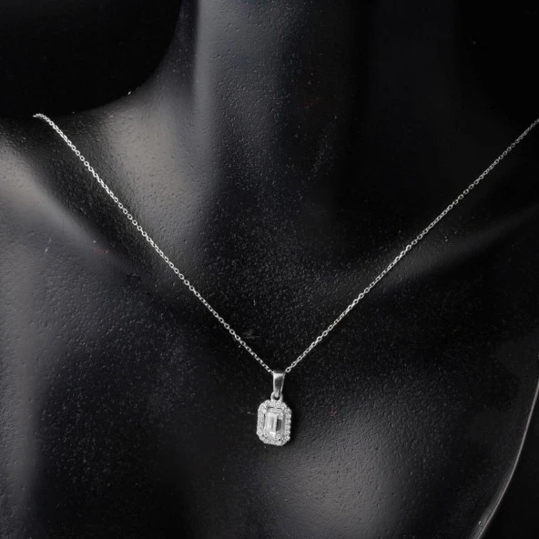 Baget Taşlı Beyaz Altın Kolye - Resim 4