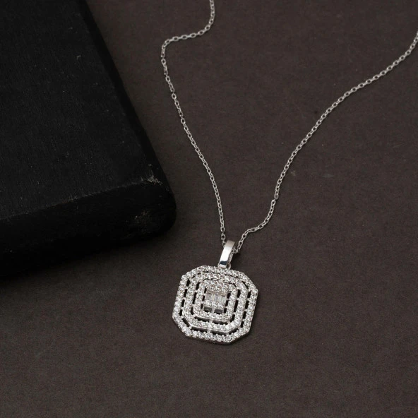 Nisa Beyaz Altın Baget Kolye - Resim 5