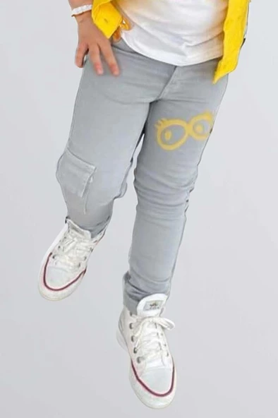 Erkek Çocuk Üzeri Göz ve Yazı Baskılı Tişört Sıfır Kol Jean Sarı Yelek Alt Üst Takım - 4