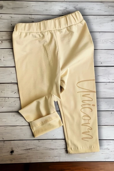 Unicorn Desenli Krem Renk Taytlı Takım - 3