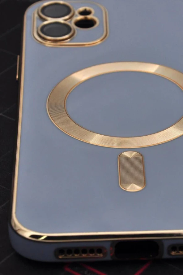 iPhone 11 Uyumlu MagSafe Özellikli Lens Korumalı Lazerli Renkli Kılıf Mavi - Resim 4