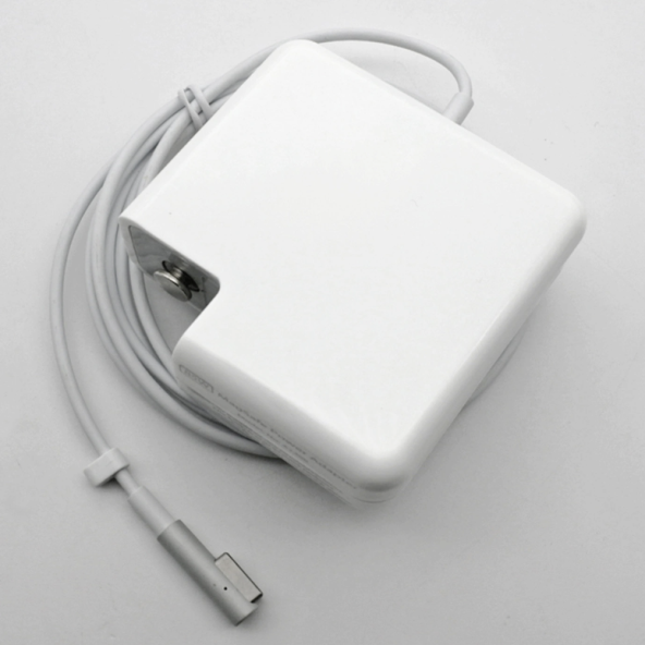 Apple 85W MagSafe Güç Adaptörü (15 ve 17 inç MacBook Pro için) MC556TU/B - 2