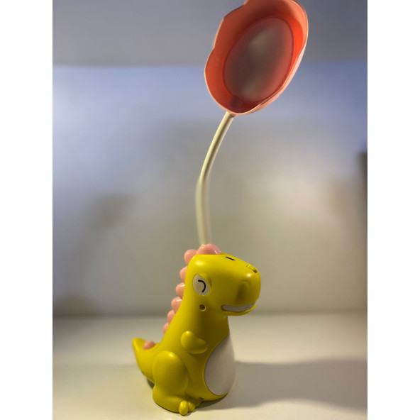 Dinozor Modelli Masa Lambası
