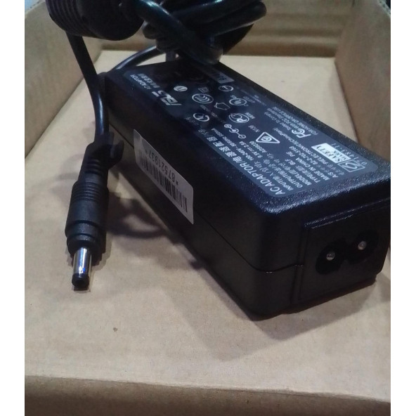 ORJİNAL  Asus AD59230 Notebook Adaptör ( 9.5v 2.5A 24W ) - 3