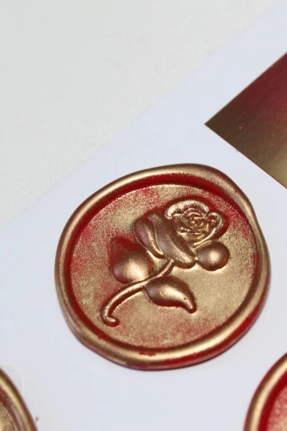 Mühürcüm Red Gold Rosebuds 12 Adet 3D Hazır Kendinden Yapışkanlı Sticker Mühür RM2105 - 5