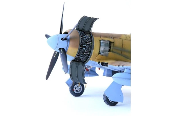 Hawker Sea Fury T-61 Pm Model Avcı-Eğitim Uçağı Demonte Plastik Maketi - 4
