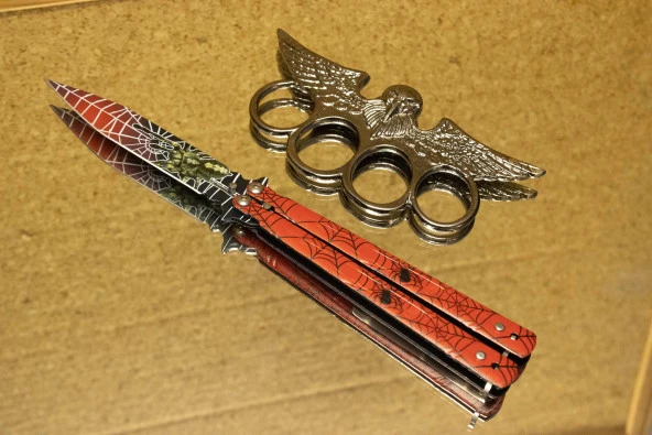 21 cm Kırmızı Örümcek Kelebek set
