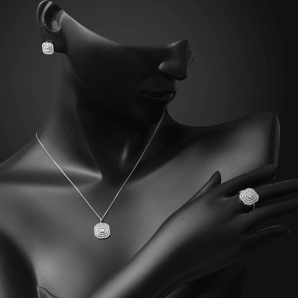 14 Ayar Baget Taşlı Beyaz Altın Set - Resim 3