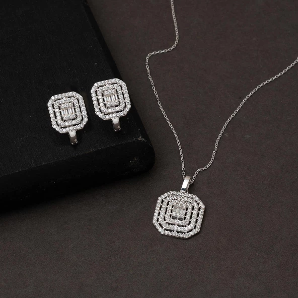 14 Ayar Baget Taşlı Beyaz Altın Set - Resim 6