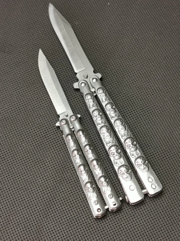 21 cm ve 17 cm Kuru Kafa Gravürlü Kelebek Kamp Piknik Çakı Seti