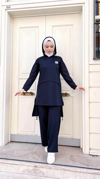 Kapşonlu Yırtmacı Bağcık Detaylı Pamuklu Tesettür Eşofman Takımı - (38-46) - 71168 - Lacivert - Resim 7