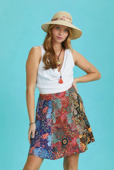 Krımızı Çiçek Desenli Patchwork Parçalı Mini Etek - 2