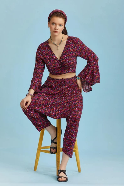 Kırmızı Çiçekli Kadın Kapri Şalvar Pantolon - 3