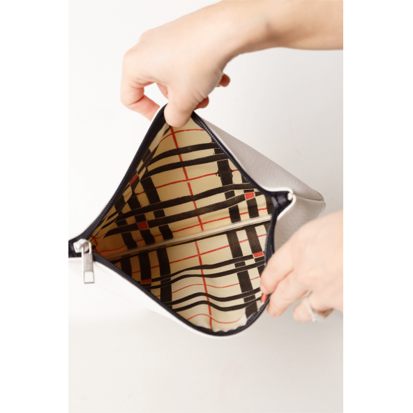 Kadın Vegan Deri Clutch Fermuarlı Beyaz Nota Figürlü Baskılı Omuz Çantası - 5