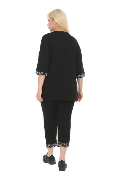 Melsay Butik Siyah Kare Şeritli Büyük Beden Kadın Kapri Takımı - 3