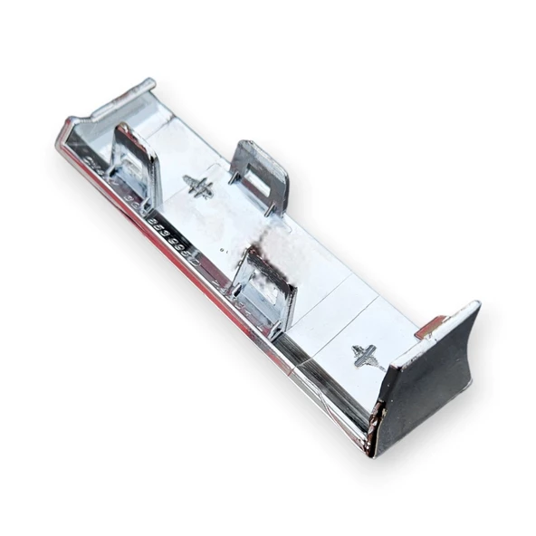 VW Passat B8.5 2020-2023 Sol Ön Çamurluk Alt Kromaj Çıtası 3G0853995D - 3