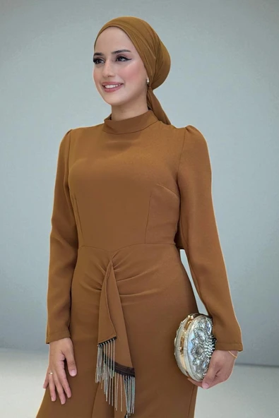 Ön Zincir Püskül Detay Balık Model Abiye Elbise 3810 Taba - Resim 3