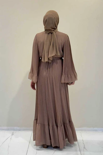 Büyük Beden Piliseli Fırfır Görünümlü Astarlı Şifon Elbise 3404-1 Vizon - Resim 2