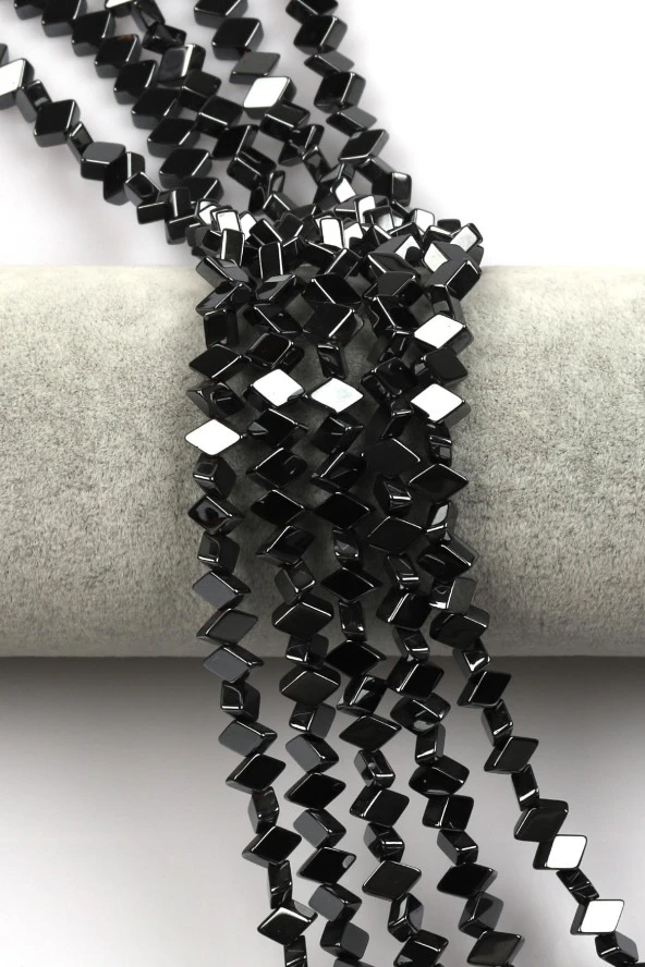 Hematit Dizi 5 x 8 mm Baklava Kesim ürün görseli