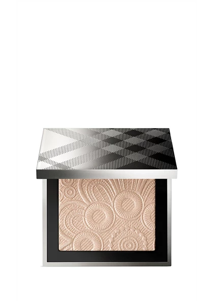 Burberry Fresh Glow Highlighter - 02 Nude Gold ürün görseli