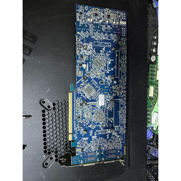 Sapphire Radeon HD 4850 X2 2GB EKRAN KARTI ARIZALI BOZUK - 2