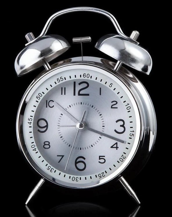 Valkyrie Akar Saniyeli Büyük Boy Nostaljik Analog Çalar Saat - Fosforlu Işıklı Alarmlı Yüksek Ses Hediyelik Saat Beyaz - 5