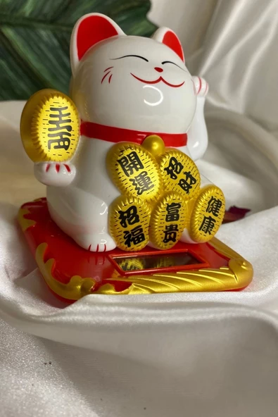 Maneki Neko Feng Shui Bereket Şans Mutluluk Çağıran Şans Kedisi Solar Panelli Hareketli Pati Feng Shui 02