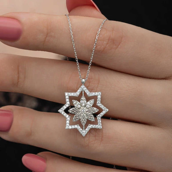 Gümüş Kar Tanesi Kadın Kolye ürün görseli